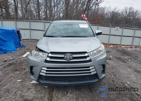2018 Toyota Highlander Le z USA, uszkodzony, nr VIN 5TDZZRFHXJS240265